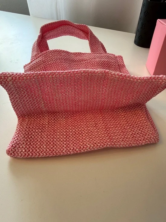 Exclusive Prada Pink Raffia Mini Tote with Black Logo - Picture 7 of 7